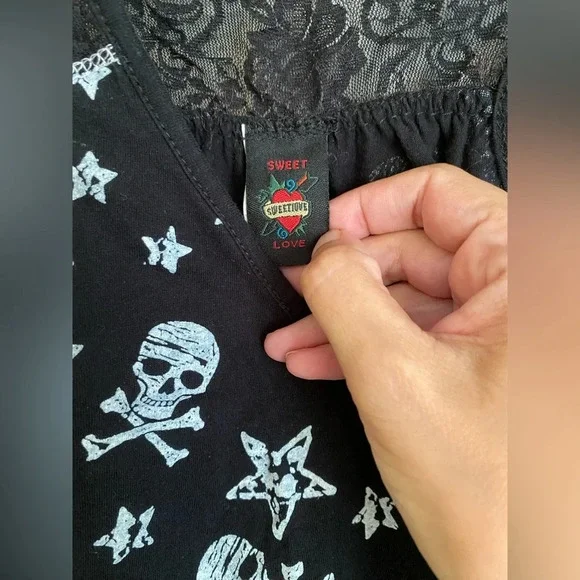 Vintage Y2K Hot Topic Sweet Love Tank Top - Picture 4 of 7